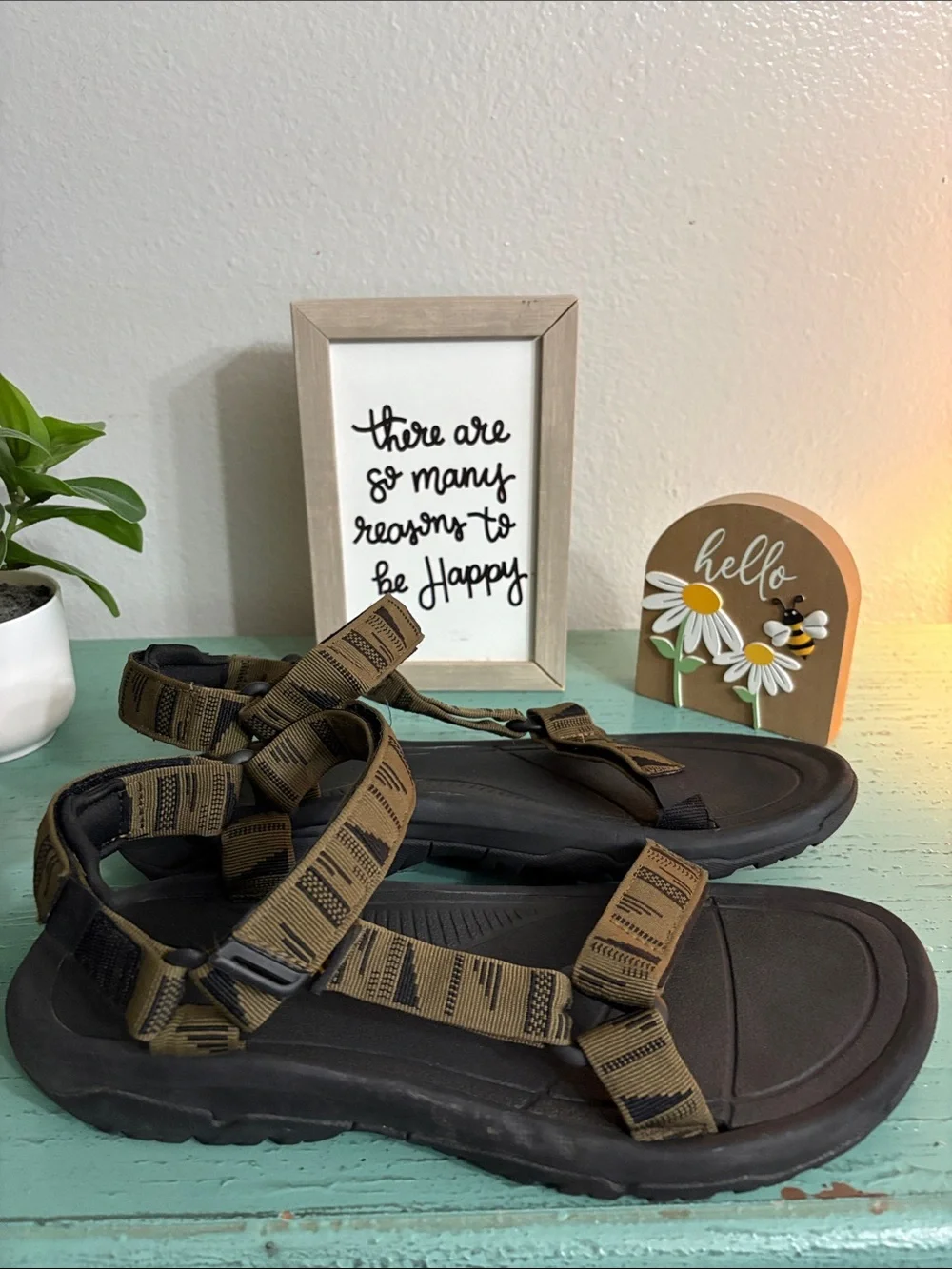 Teva lightweight kids